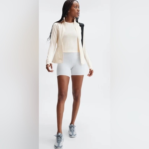 Fabletics Trinity Performance Jacket - Picture 3 of 9